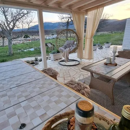 別荘 Secluded House Kijevo, Zagora - 22627 Kijevo